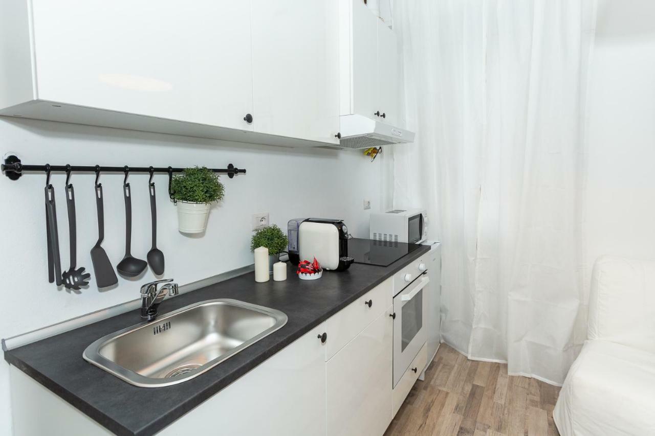 Apartment Mamiani 6 Milaan Buitenkant foto